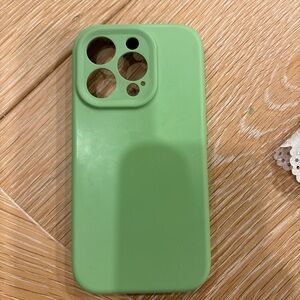 iPhone 15 pro Green Silicone Phone Case for iPhone - Protective Soft Cover